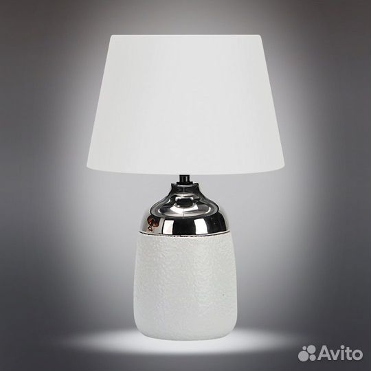 Светильник настольный металлический и текстильный