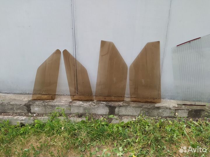 Комплект боковых стекол ваз2108.новые.BOR