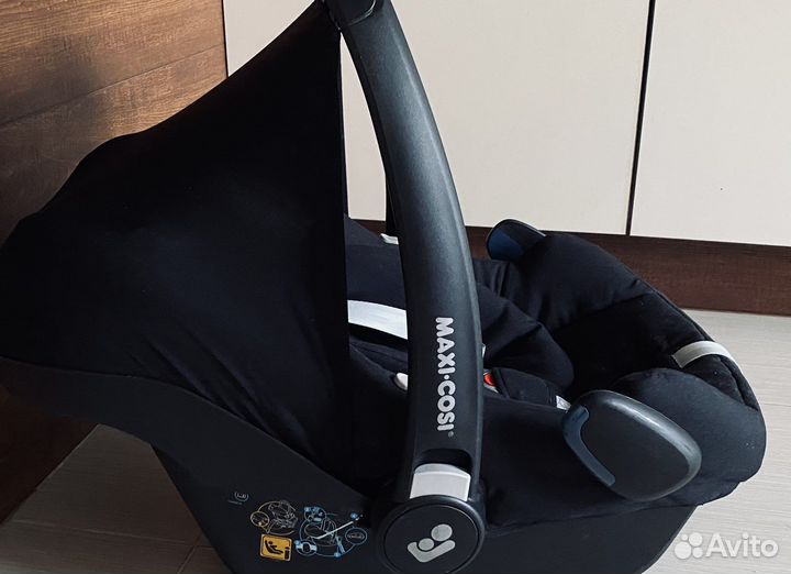 Автокресло Maxi Cosi