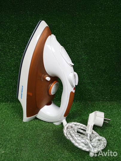 Утюг Sterlingg ST-10087 2000Вт