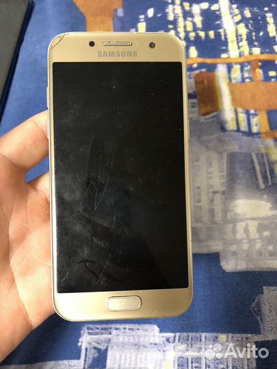 Samsung Galaxy A3 (2017) SM-A320F/DS, 2/16 ГБ