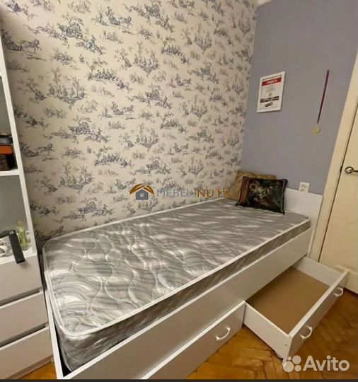 Кровать односпальная с ящиками