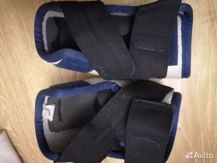 Налокотники Jofa Bandy, р-ры M и L (на взрослого)