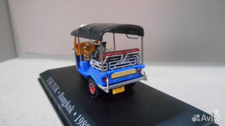 Tuk Tuk Taxi Bangkok 1/43 от IXO