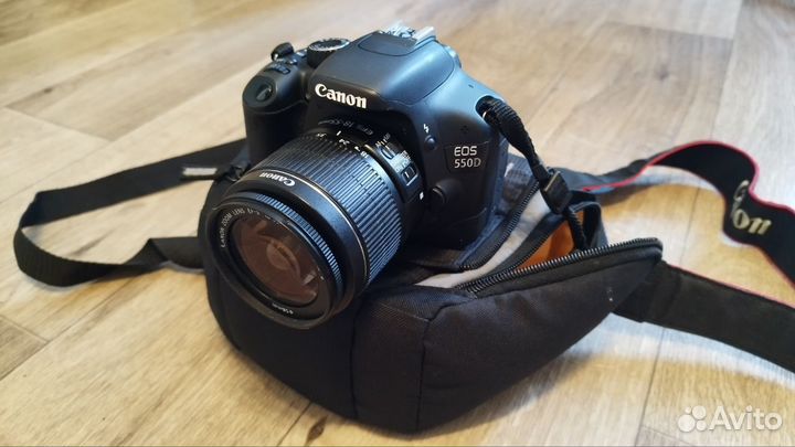 Зеркальные фотоаппараты Canon EOS 550D