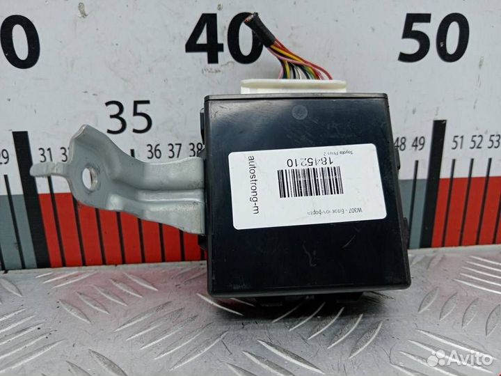 Блок комфорта Toyota Prius 2 2007 8973047020