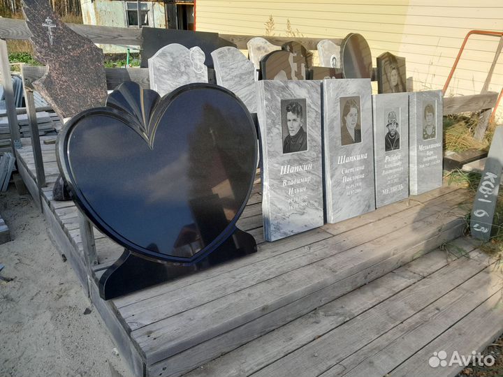 Памятники гранит, мрамор