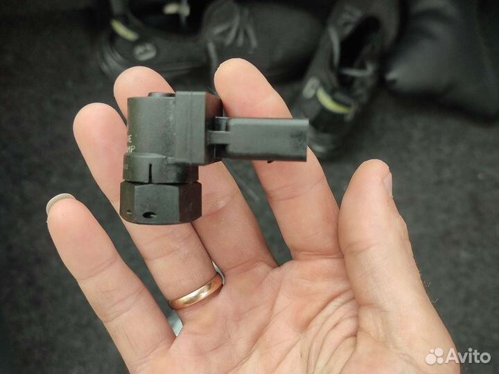 Датчик скорости шкода тур, 1.8