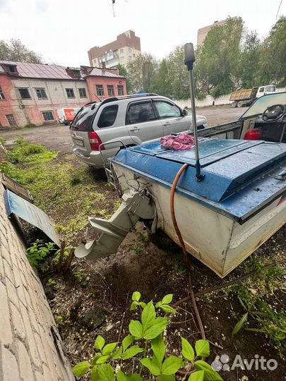 Катер Амур 3