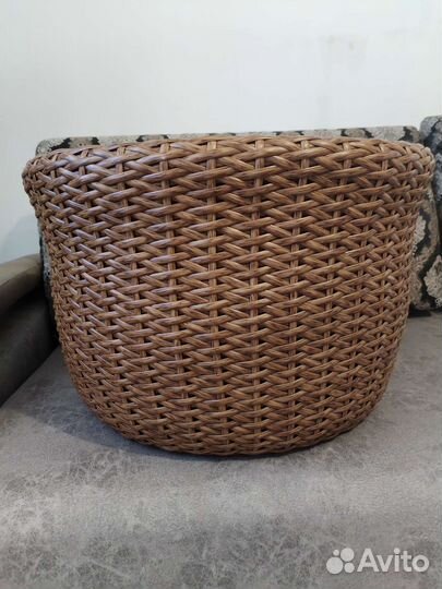 Кашпо для цветов