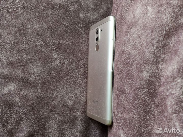 Телефон honor 6x