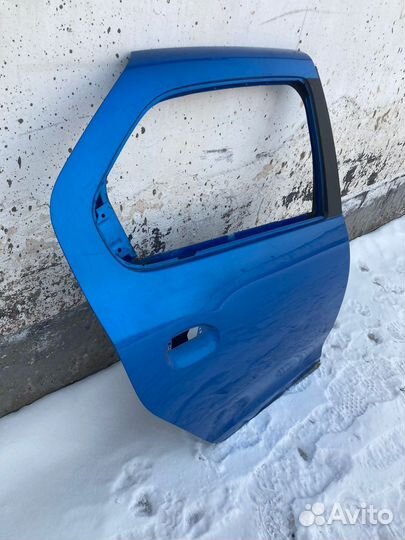 Дверь renault logan 2