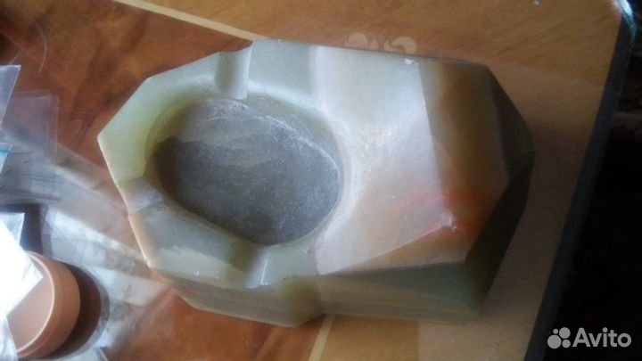 Пепельница из оникса