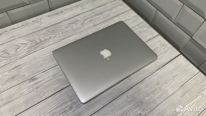 MacBook Pro 13