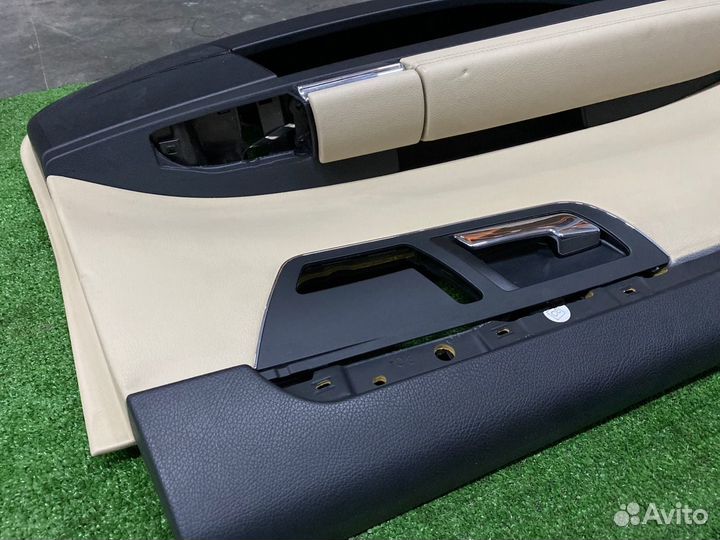 Обшивка двери задняя левая Mercedes-Benz S-Class