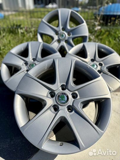 Диски Skoda octavia а7 R16 оригинал