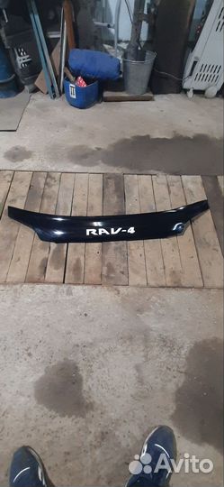 Дефлектор капота rav 4