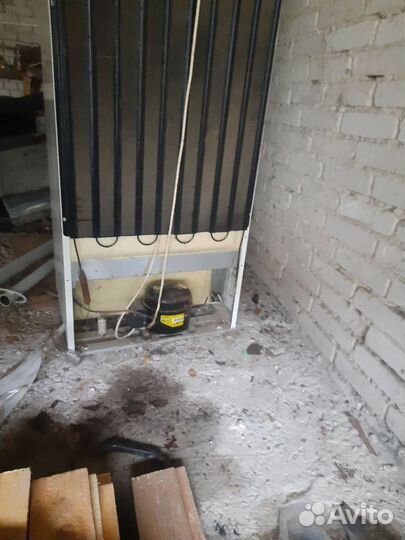 Холодильник бу indesit