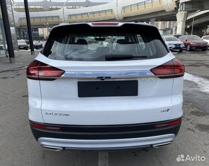 Geely Atlas Pro 1.5 AMT, 2024