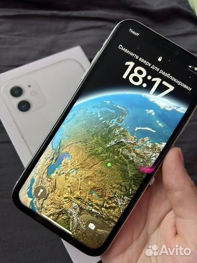 iPhone 11, 64 ГБ