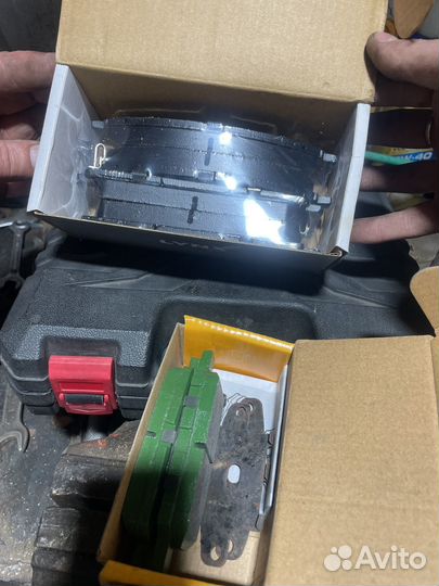 Тормозные колодки на nissan икс трейл