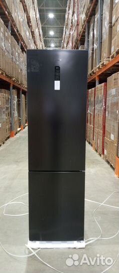 Холодильник maunfeld MFF200nfsbe