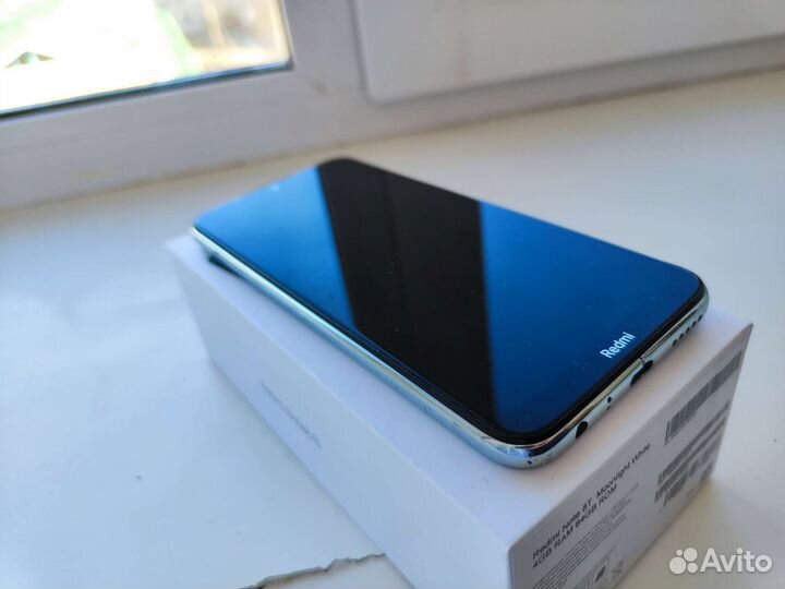 Телефон Xiaomi redmi note 8t