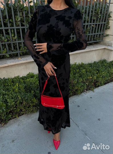 Платье женское