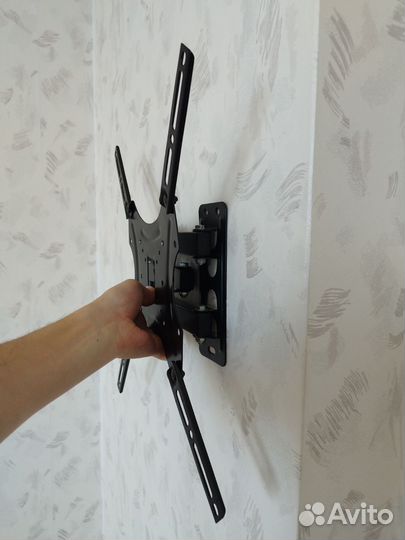 Кронштейн для телевизора