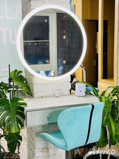 Аренда места мастера бровиста (визажиста)