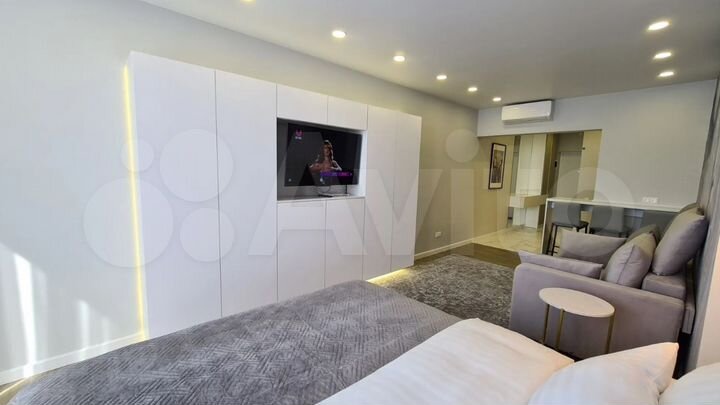 1-к. квартира, 57 м², 15/21 эт.