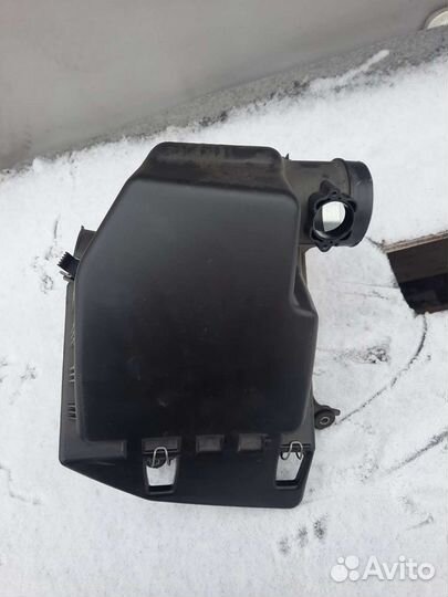 Корпус воздушного фильтра бмв е60 Е61 Бензин