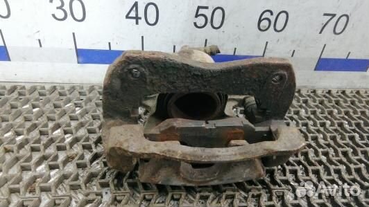 Суппорт тормозной передний правый toyota RAV 4 ZSA