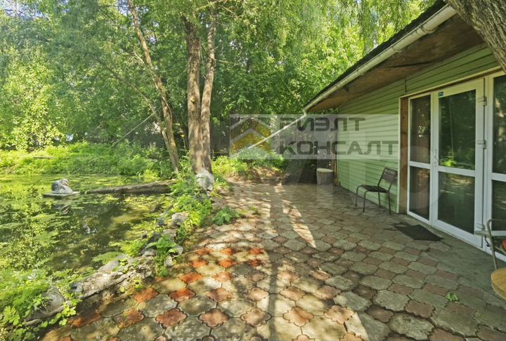 Торговая площадь, Полевая ул., 95А