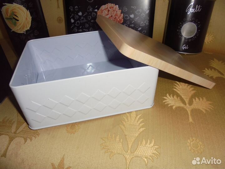 2 бан кругл жест чёрн: соль 0,9 л + спагетти 1,6 л