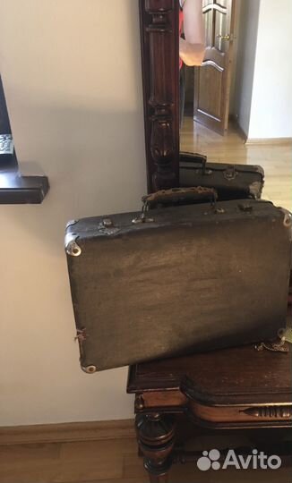Чемодан старинный 40 x 12 x 27