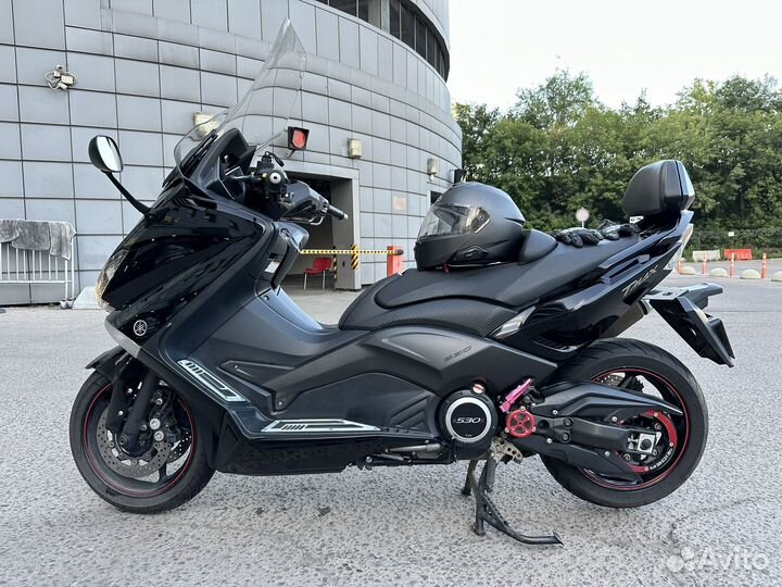 Yamaha t max 530