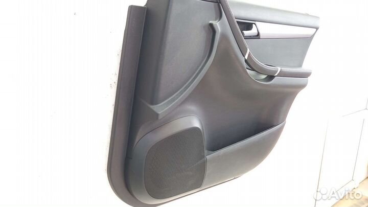 Обшивка передней правой двери Mercedes W251 R350