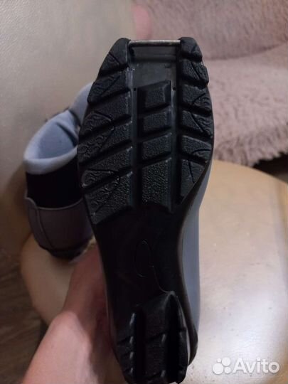 Лыжные ботинки 36размер