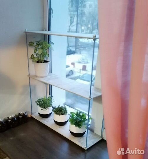 Полочки для цветов