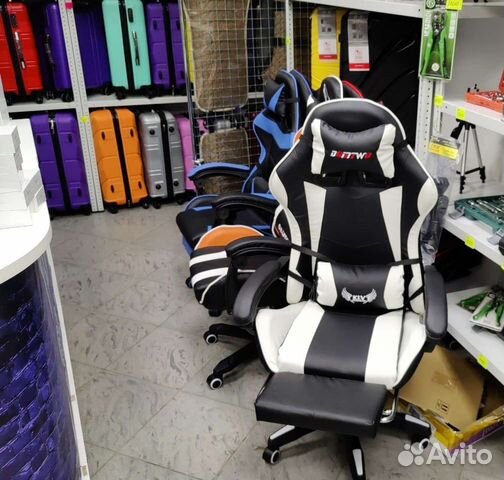Компьютерное кресло игровое геймерское