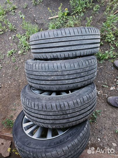 R17 Michelin Pilot Sport 4 215/55, PCD 5x114.3 DIA 60.1