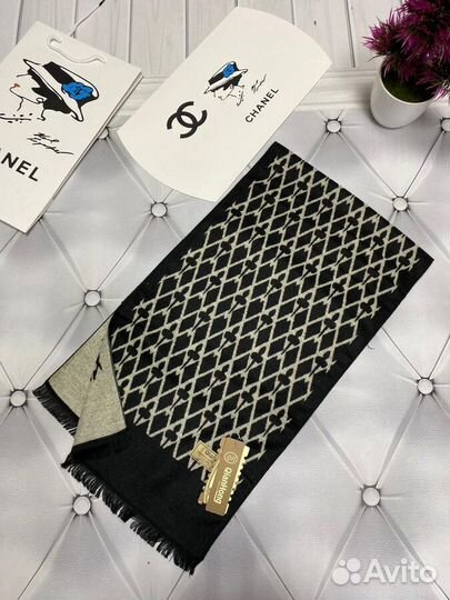 Шарфы и палантины