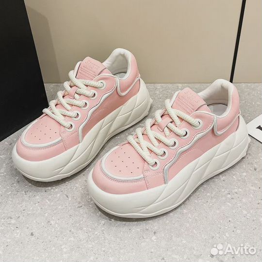 Кроссовки женские на высокой подошве 37размер