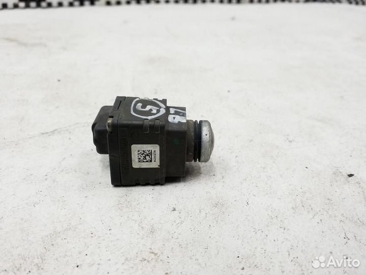 Камера кругового обзора 