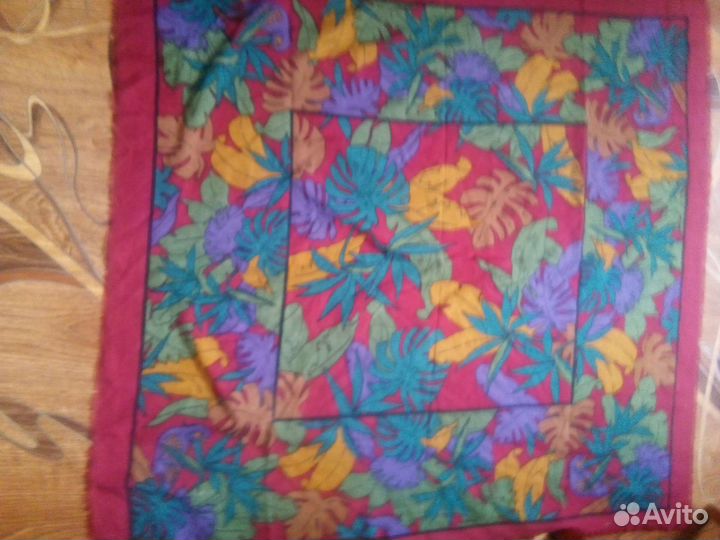 Платок- шаль шерстяной