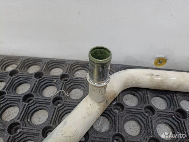 Трубка системы охлаждения Iveco Stralis