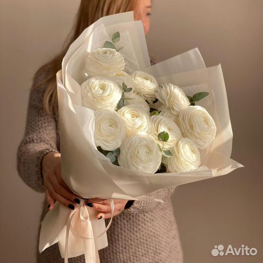Белоснежные ранункулюсы Букет