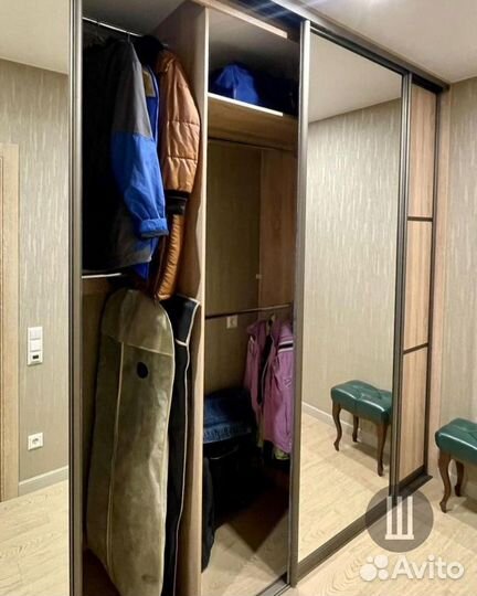 Шкаф в прихожую