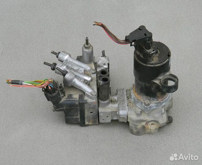 Блок ABS VW Passat B4